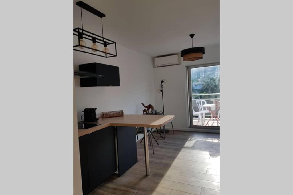 Appartement Deux Pieces , Climatise, Terrase, Cavalaire المظهر الخارجي الصورة